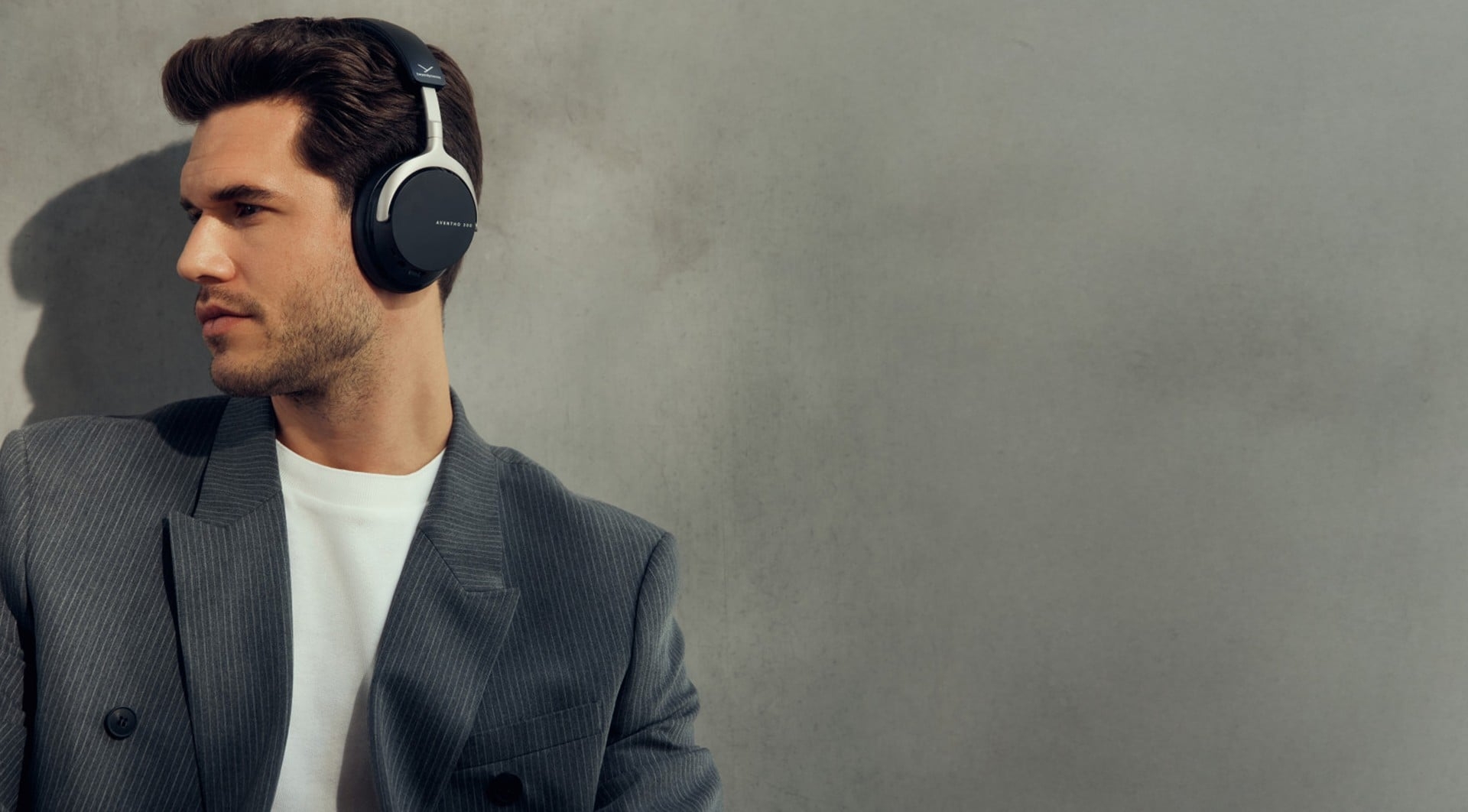 Đánh Giá Chất Âm Beyerdynamic AVENTHO 200: Cân Bằng, Chi Tiết & Nghe Rất “Đã”