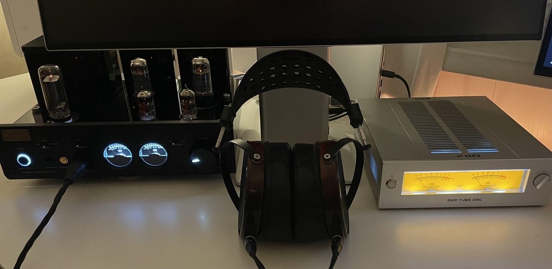 Đánh Giá Chi Tiết Chất Âm và Hiệu Suất FiiO WARMER R2R