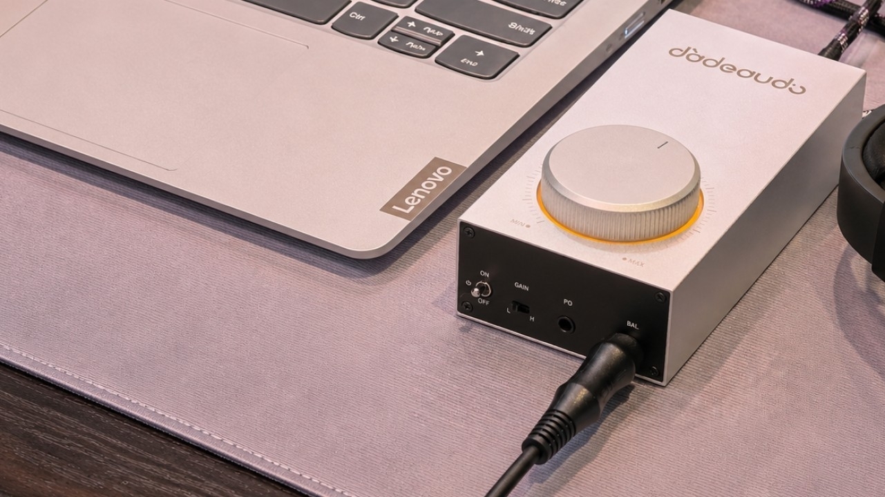 Đánh Giá Chi Tiết FiiO GIGAS 1 – Desktop Headphone Amplifier Nhỏ Gọn Với Hiệu Năng Vượt Mong Đợi