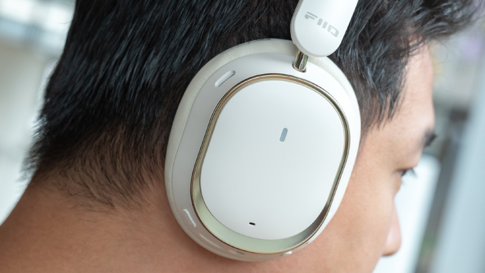 Đánh Giá Chi Tiết Tai Nghe FiiO EH13 – Tai Nghe Bluetooth Chống Ồn Đáng Mua Trong Tầm Giá