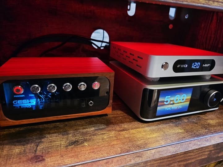 Đánh giá FiiO Darkside Pro – Nguồn tuyến tính nâng cấp hệ thống audio desktop