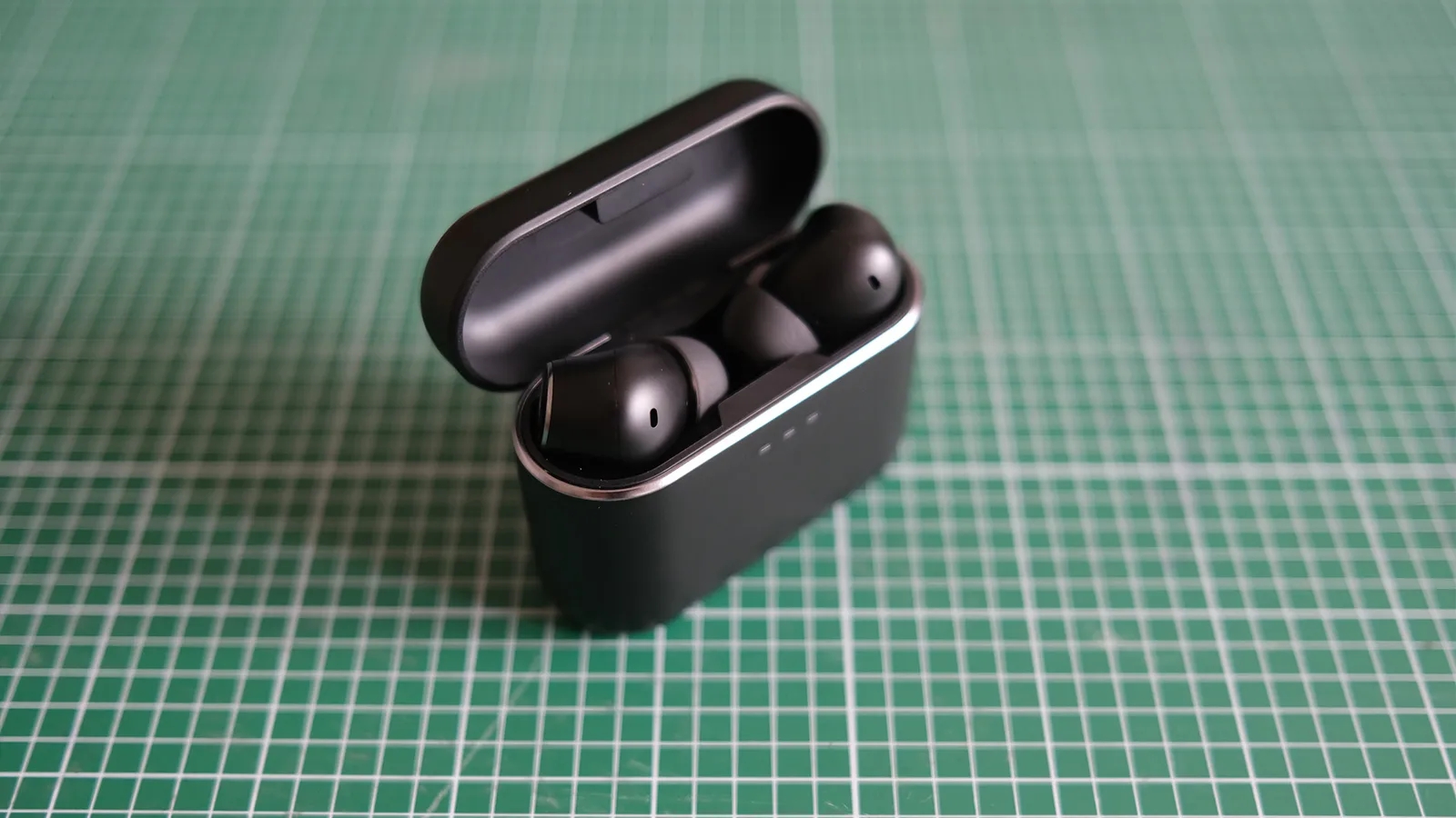 Đánh Giá Tai nghe Truewireless Chống Ồn Chủ Động Cambridge Audio Melomania A100