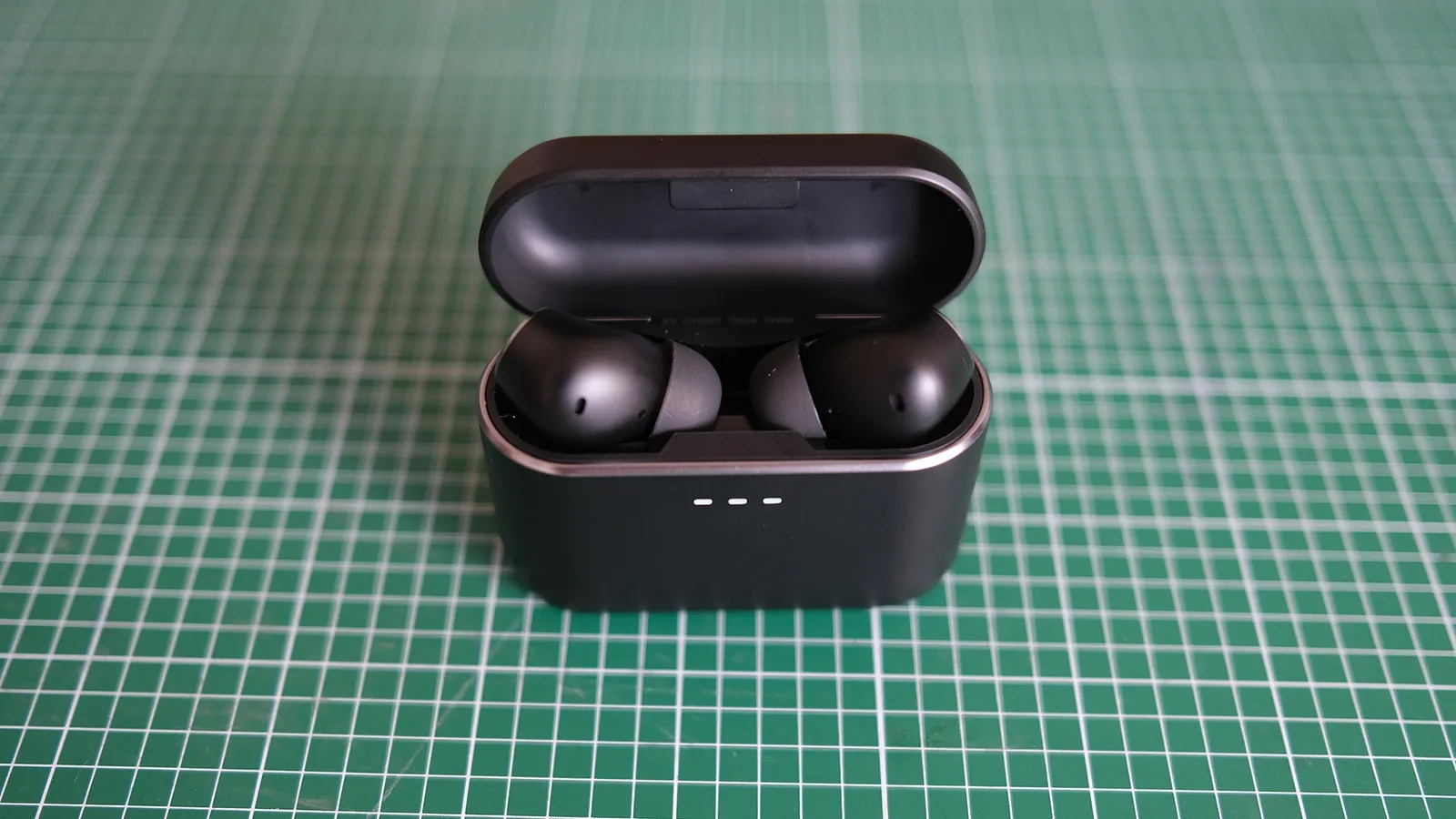 Đánh Giá Tai nghe Truewireless Chống Ồn Chủ Động Cambridge Audio Melomania A100