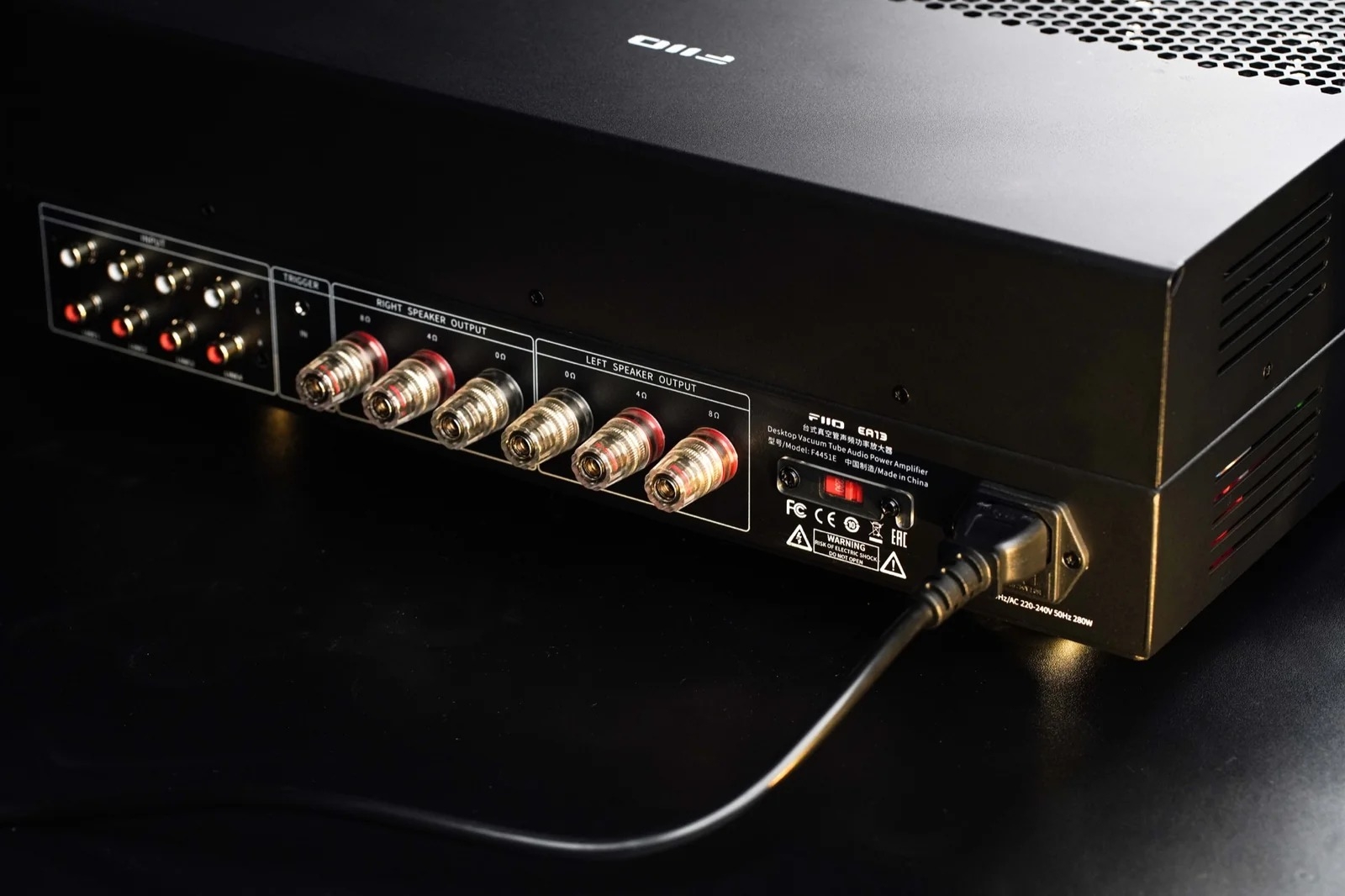 FiiO EA13 Đã Sẵn Hàng Tại Fitgearshop – Ampli Đèn Class A Push-Pull Đầu Tiên Của FiiO