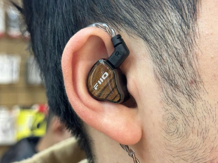 FiiO JH13 Chính Thức Có Mặt Tại Fitgearshop – Tai Nghe In-Ear Hybrid 1DD+2BA Ngon Bổ Rẻ | Đặt Mua Ngay!