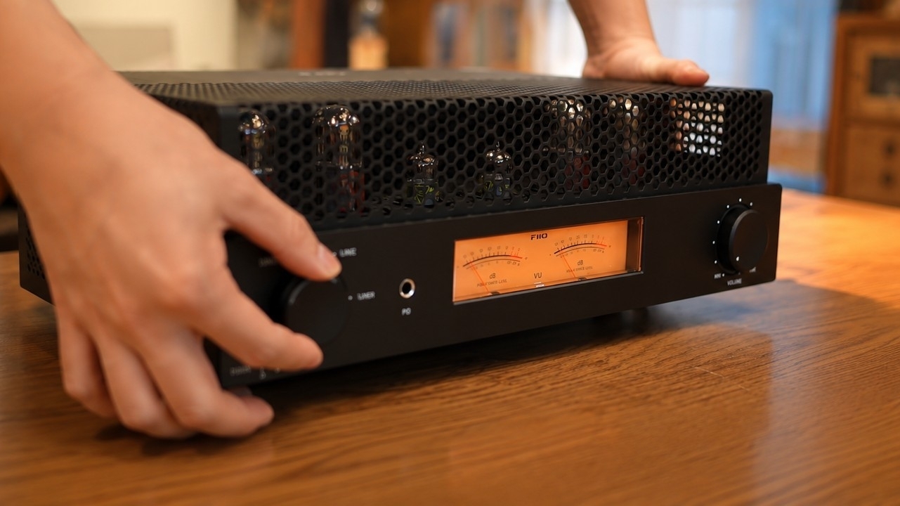 FiiO Ra Mắt FiiO EA13 – Ampli Đèn Class A Đầu Tiên Dành Cho Hệ Thống Loa Hi-Fi