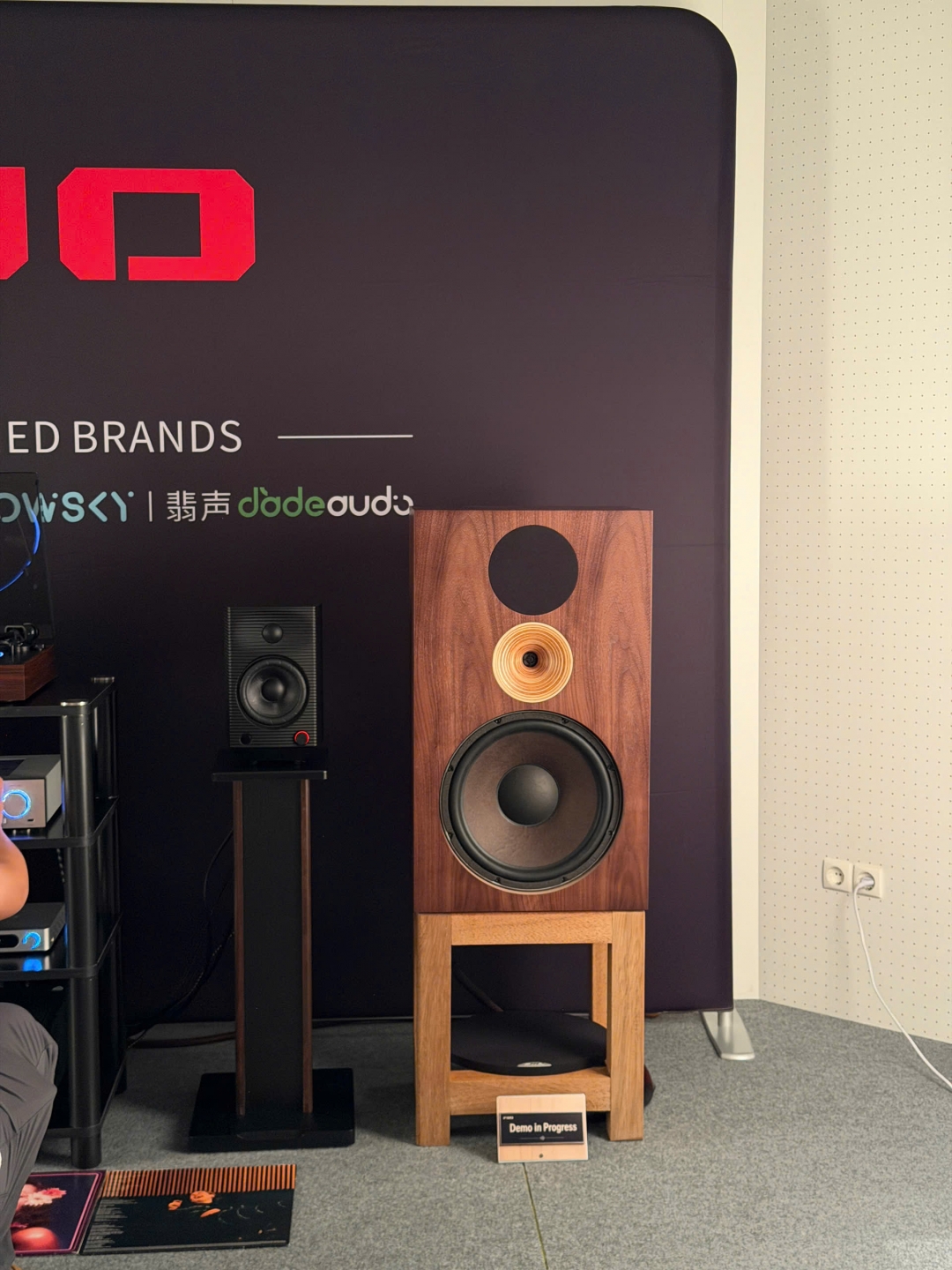 FiiO SV13 Xuất Hiện Tại High End Vienna 2026 – Mẫu Loa HiFi Thụ Động Đầu Tiên Của FiiO Gây Chú Ý