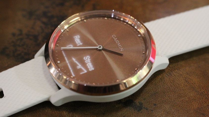 Garmin Vivomove HR Sport