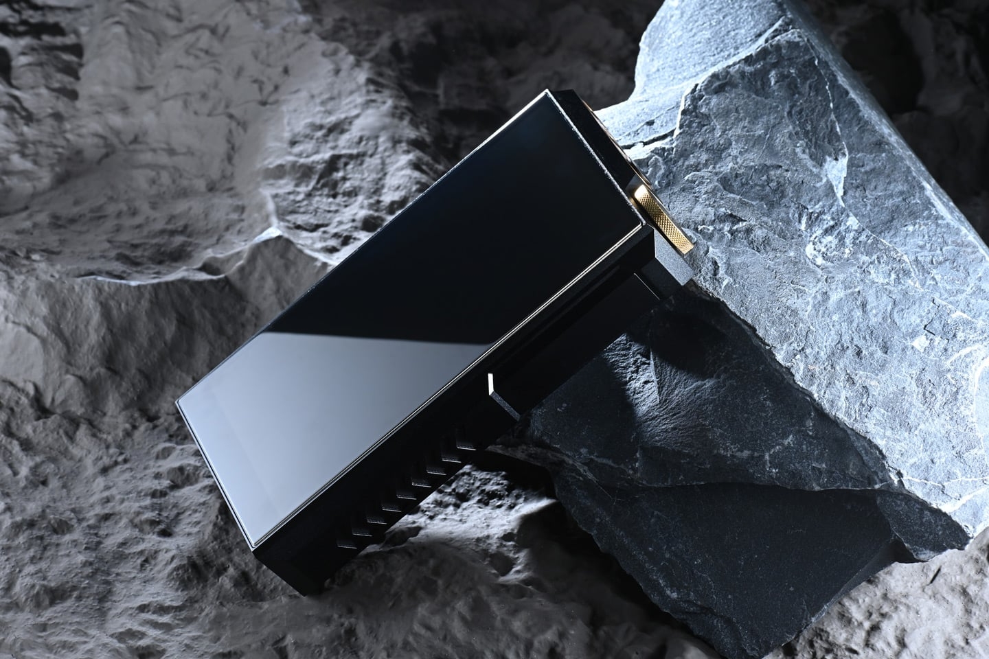 Tại Sao Máy Nghe Nhạc Cao Cấp FiiO M27 Lại Được Mong Đợi Đến Vậy?