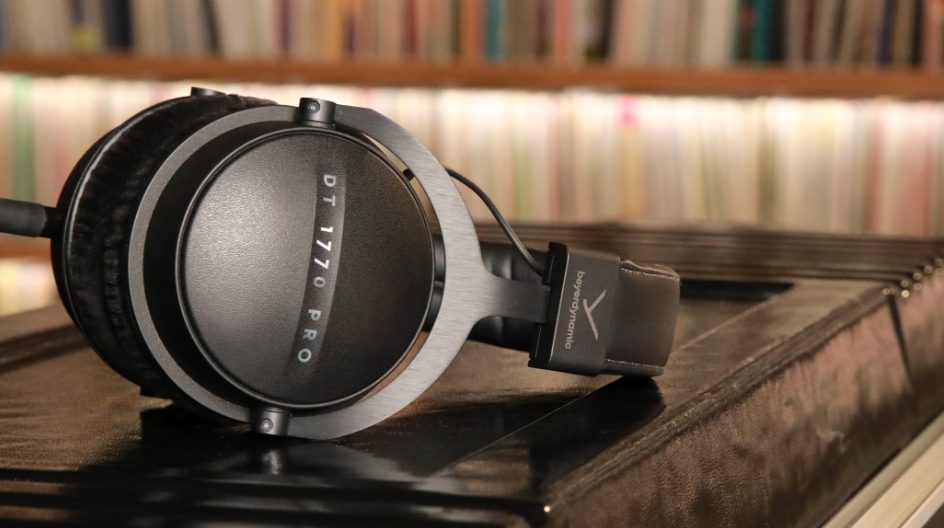 Beyerdynamic DT 1770 PRO MKII: Đánh Giá Chi Tiết Tai Nghe Chuẩn Mực Âm Thanh Studio