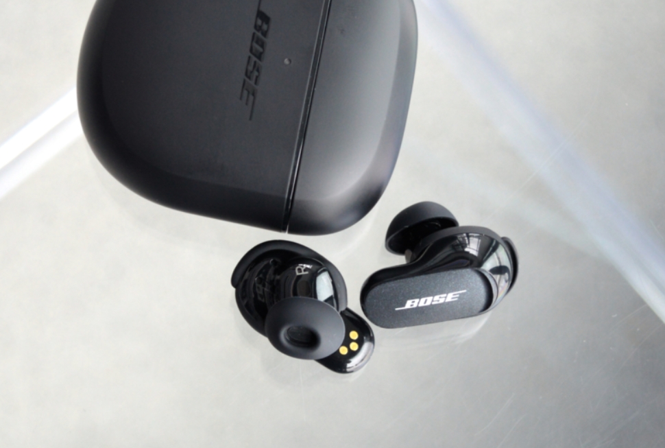 Bose giới thiệu phiên bản tai nghe chống ồn mới QuietComfort Earbuds