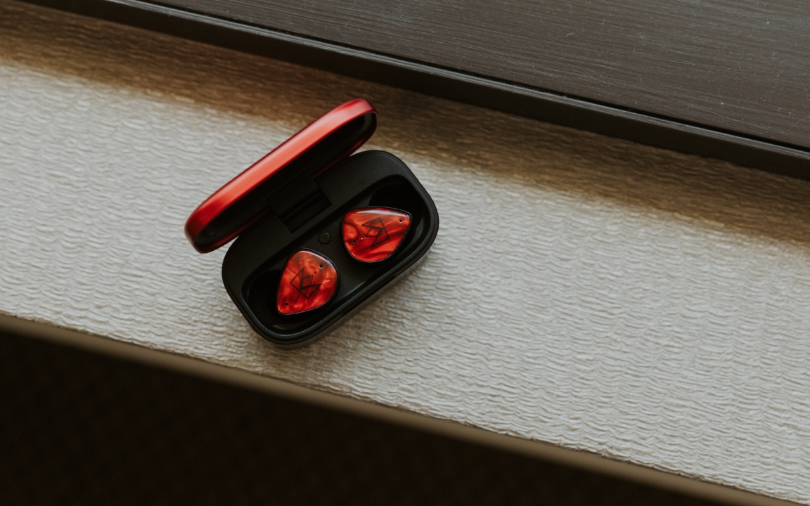 Chính Thức Có Hàng: Noble FoKus Amadeus – Tai Nghe True Wireless Mới Nhất của Nhà Noble Đã Có Mặt Tại Fitgearshop