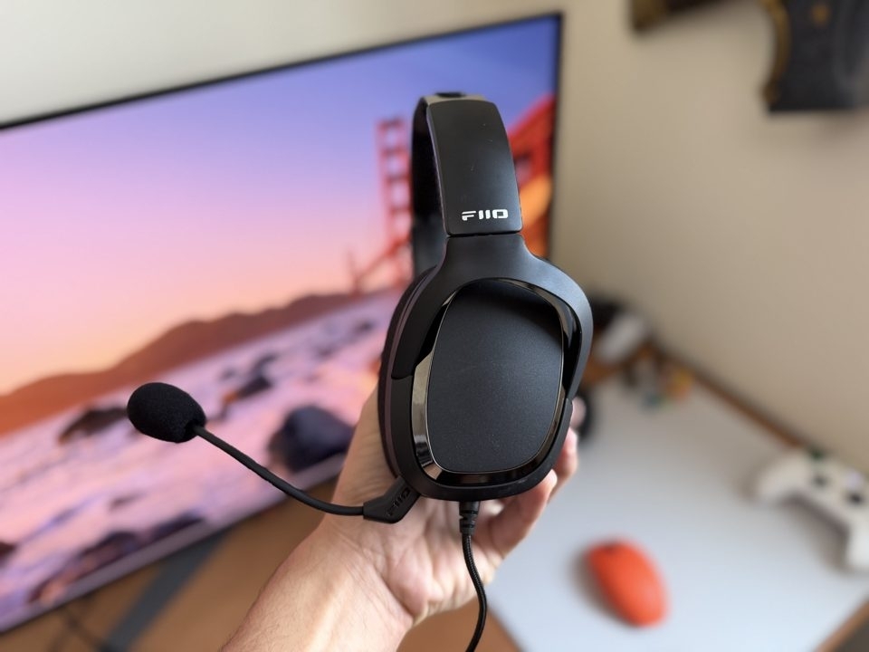 Đánh Giá Chi Tiết FiiO FG3 – Tai Nghe Gaming Over-Ear Closed-Back Kết Hợp Chất Âm Hi-Fi Và Hiệu Suất Chơi Game Ấn Tượng