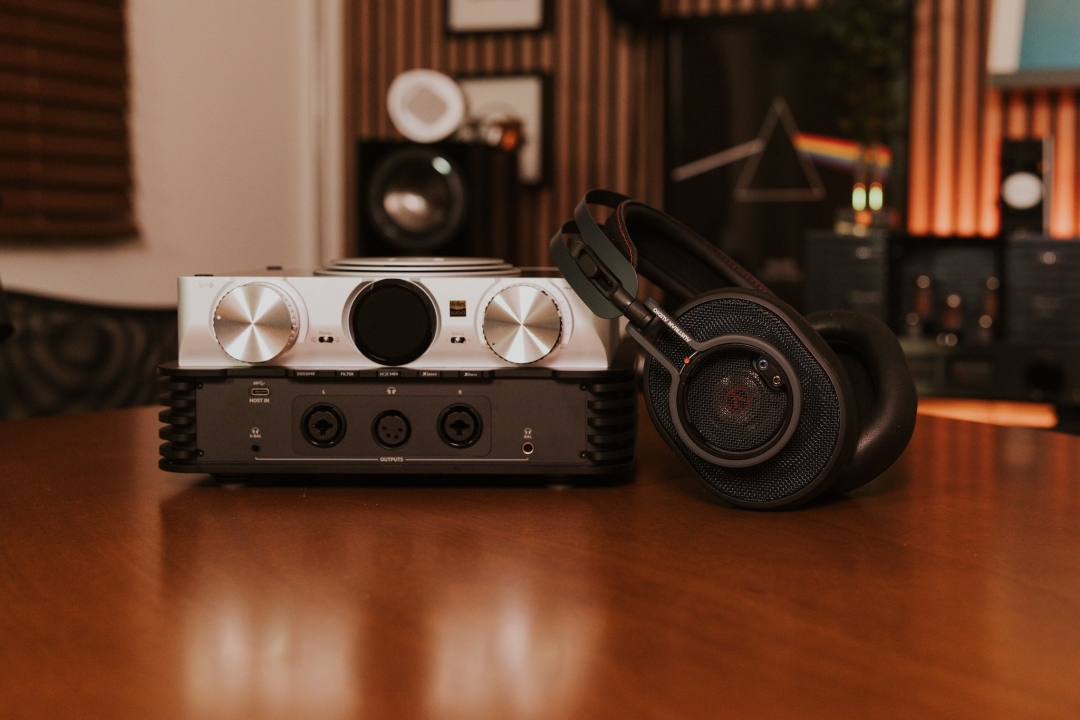 Đánh Giá Chi Tiết iFi iDSD Phantom – Desktop DAC/Amp & Network Streamer Flagship