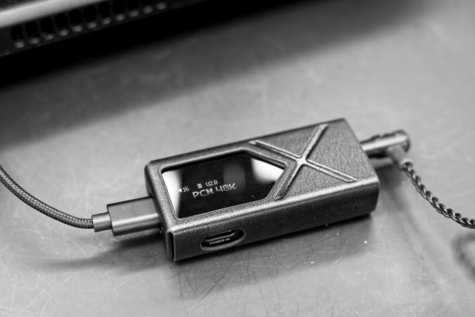 Đánh Giá Chi Tiết Portable DAC/AMP FiiO KA17