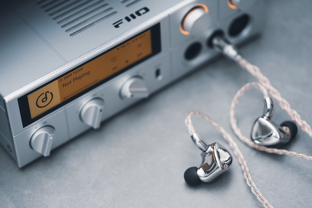Đánh Giá Chi Tiết Tai Nghe In-Ear Cao Cấp FiiO FX17: Tuyệt Tác Tai Nghe Dành Cho Audiophile