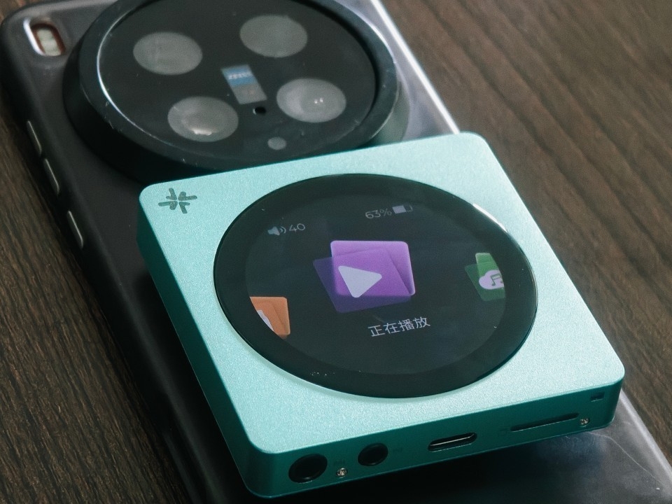 FiiO Chuẩn Bị Ra Mắt SNOWSKY DISC – DAP Thiết Kế Retro, Trang Bị Công Nghệ Hi-Res Hiện Đại