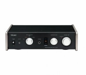 Amplifier Headphone TEAC HA-501E 